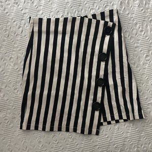 Do+Be striped asymmetrical button skirt